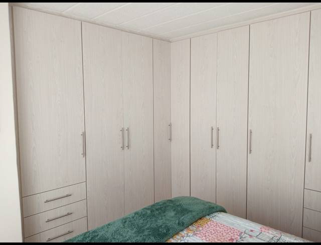 2 BEDROOM APARTMENT FOR SALE IN RAVENSWOOD